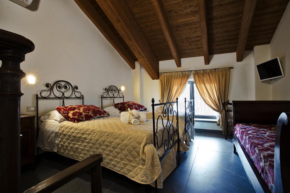 Agriturismo Tenuta Casteldardo Besenzone Exterior foto